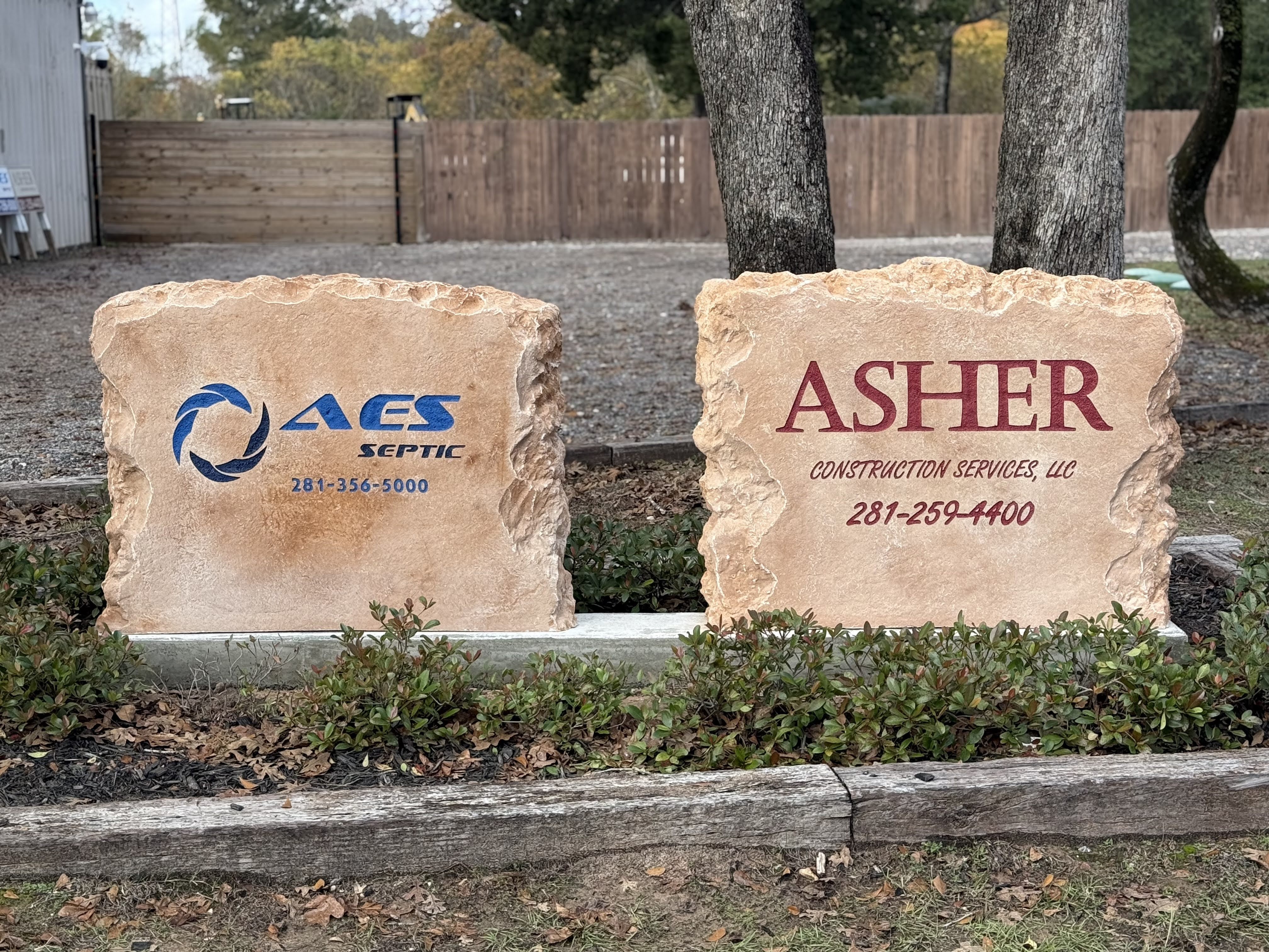 Custom commercial sign made of engineered stone in Houston by Bedrock Boulders.