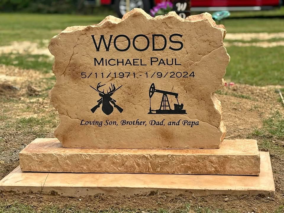 Custom headstone made of engineered stone in Houston by Bedrock Boulders.